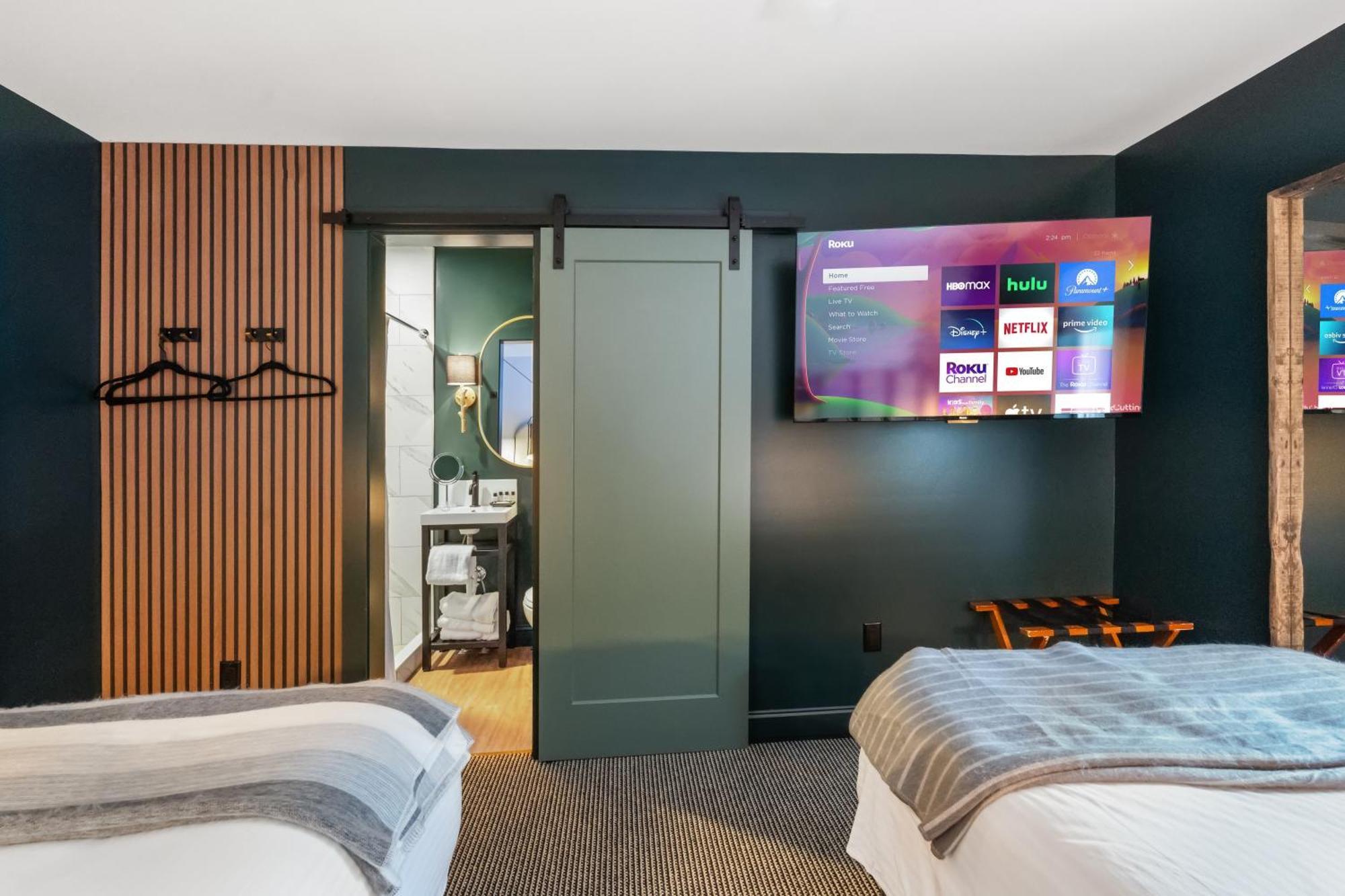 Inn At Mount Snow West Dover Esterno foto